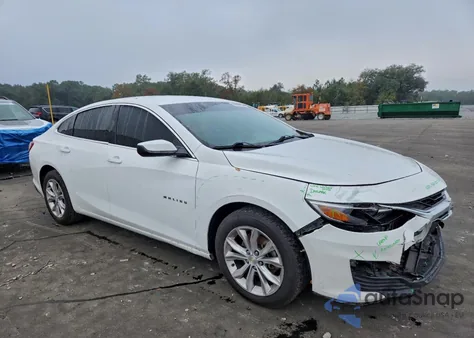 2021 Chevrolet Malibu Lt z USA, uszkodzony, nr VIN 1G1ZD5ST1MF037375